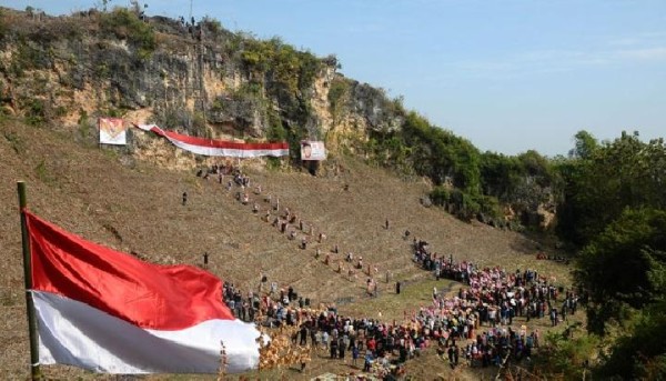 Tanggul Sungai Kaliombo Pati Jebol, Diduga Karena Tandusnya Pegunungan Kendeng