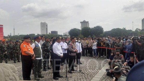 Jelang Nataru, Kapolri Ingatkan soal Ancaman Teroris