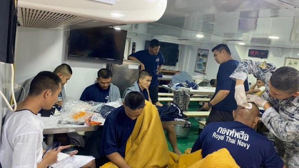 3 Jasad Ditemukan Setelah Terjadinya Kapal Perang Di Thailand