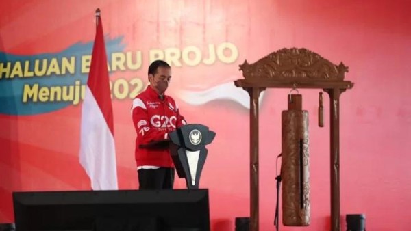 Tolak Jokowi 3 Periode Karena Bertentangan Dengan UUD 1945, Projo: Regenerasi Harus Berlanjut