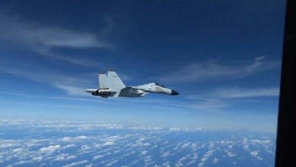 Nyaris Tabrakan Dengan Jet Tempur China, Pesawat RC-135 AS Minggir