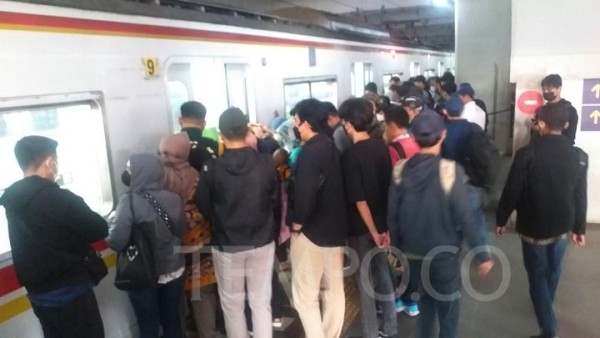 Rencana Penyesuaian Tarif KRL Sesuai Golongan, KAI Masih Lakukan Koordinasi
