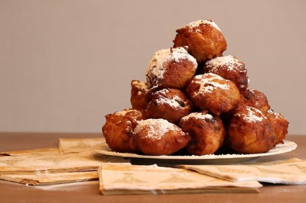 Inilah Cara Membuat Oliebollen, Kue Khas Belanda dengan Kismis di Dalamnya