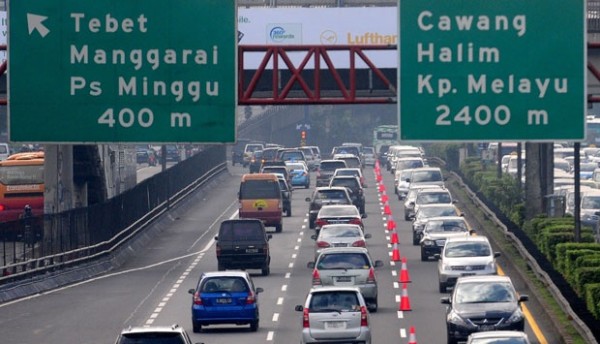 Libur Tahun Baru Berakhir, 376 Ribu Mobil Kembali ke Jabotabek