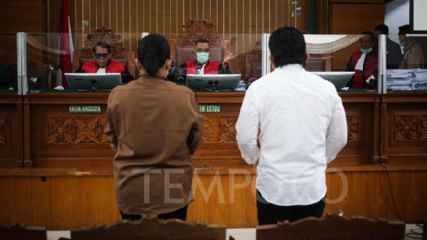 Momen Lucu Hakim Kebelet Buang Air Kecil saat Ferdy Sambo Jadi Saksi