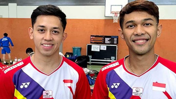 Fajar / Rian Sebagai Pasangan Peringkat Satu Dunia, Ini Kata Hendra Setiawan