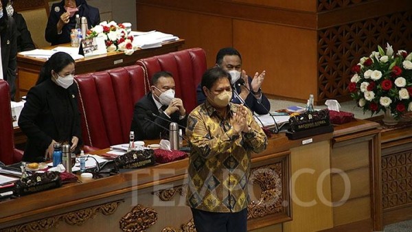 Perpu Cipta Kerja Dinilai Menyalahi Aturan MK, Begini Respons Lengkap Airlangga