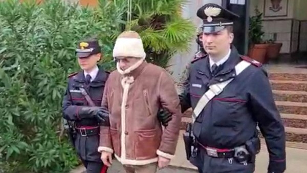 Polisi Geledah Apartemen Bos Mafia Sisilia Messina Denaro, Temukan Parfum Mahal dan Obat Kuat
