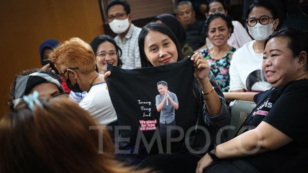 Jelang Pembacaan Tuntutan Richard Eliezer, Para Pendukung Padati Ruang Sidang