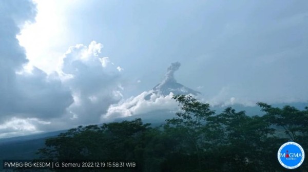 Getaran Banjir Lahar Dingin Gunung Semeru Terdeteksi Hingga 1,5 Jam