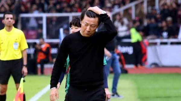 Beban Berat Tengah Dipikul Coach Shin Tea Yong Untuk Mengantar Timnas Indonesia
