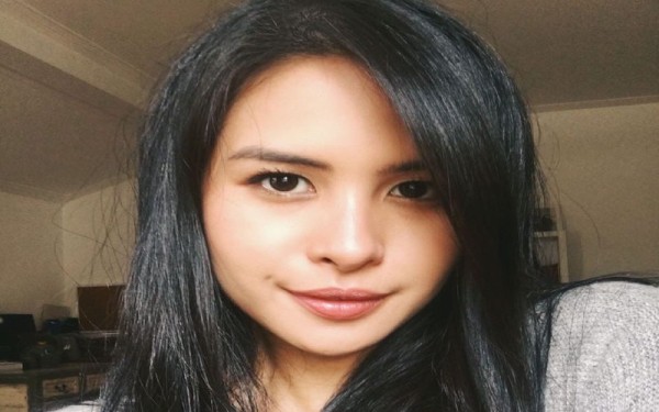 Artis Maudy Ayunda Blak - Blakan Tidak Bisa Masak