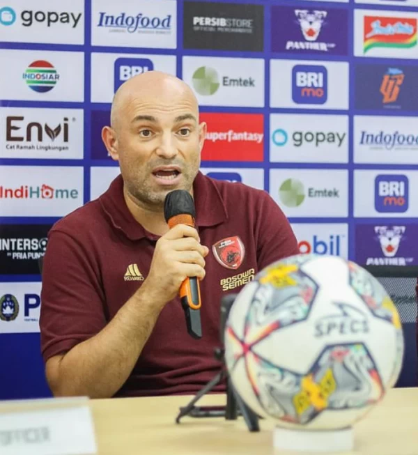 Bernardo Tavares Mengaku Senang dengan Permainan Anak Asuhnya: Bermain Simple dan Tidak Mempersulit Diri Sendiri