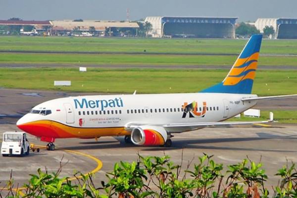 Jokowi Bubarkan Merpati Airlines Setelah Dinyatakan Pailit