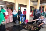 Dosen UAD Bantu Urai Masalah Sampah di Ngargosari Kulonprogo