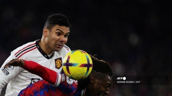 Casemiro Dapat Kartu Merah Kedua selama di Manchester United, Ikuti Jejak Mantan Bek Setan Merah Ini