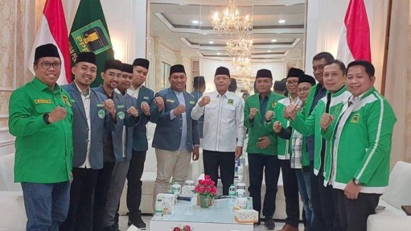 Ikatan Pelajar Nahdatul Ulama Sambangi Kantor DPP PPP di Menteng, Mardiono Pesan Aktif Hadapi Dinamika