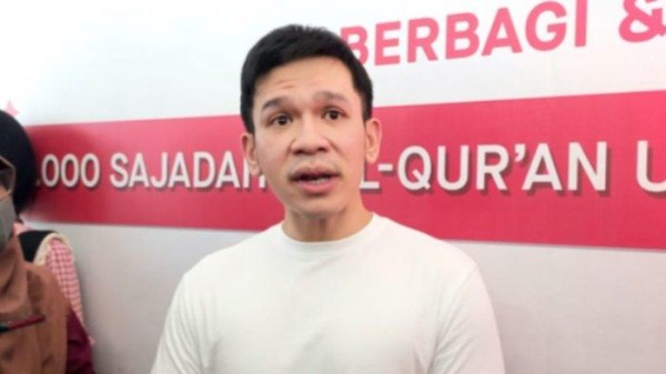 Jordi Onsu Akui Belum Pikirkan Pasangan Baru Setelah Kisah Cintanya dengan Frislly Herlind Kandas
