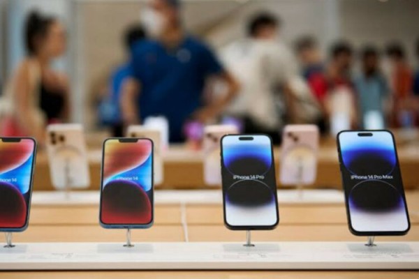 Belum Terkalahkan, iPhone Masih Dominasi Pasar Smartphone Premium