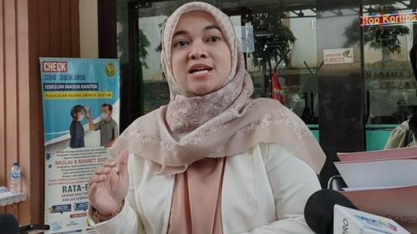 Suami Selingkuh, Bisakah Istri Menuntut Ganti Rugi?