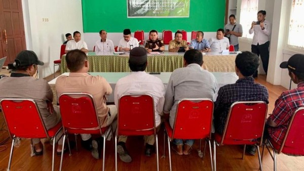 Diperiksa Kejari Bone, Wali Nono Atau Yang Disebut Puang Nene Ngaku Hanya Tarekat Bukan Aliran