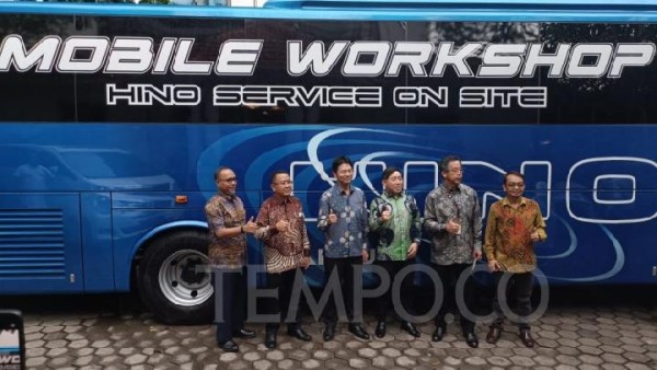 Hino Luncurkan Bus Mobile Workshop untuk Layanan Servis Jarak Jauh