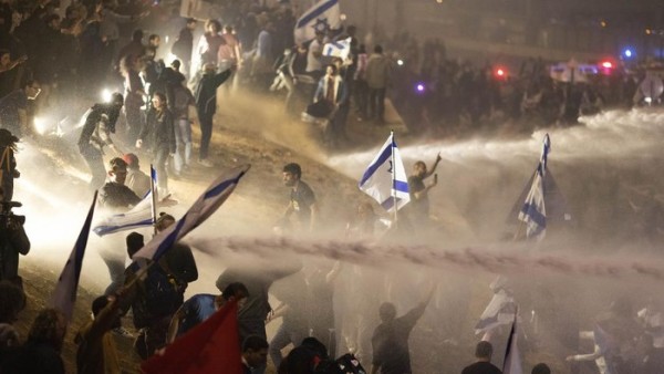 Protes Besar-besaran di Israel Buntut Reformasi Peradilan