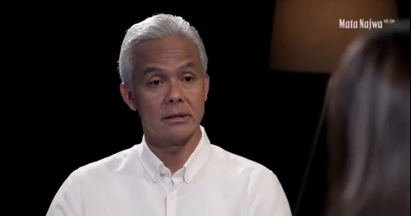 Ganjar Pranowo Berani Berseberangan dengan Jokowi Demi Tiket Capres PDIP