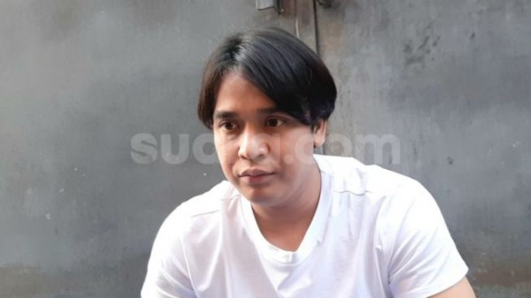 Penuh Bahagia Umumkan Anak Pertamanya Lahir, Billy Syahputra Diam-diam Sudah Menikah?