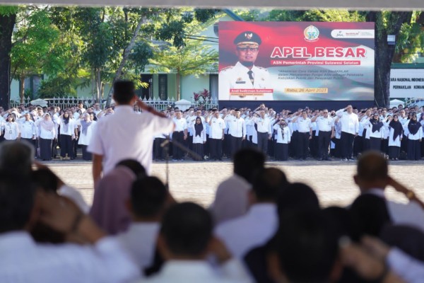 Kehadiran ASN Pemprov Sulsel Capai 95 Persen, Gubernur: Pelayanan Masyarakat Harus Diutamakan