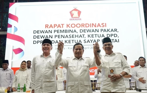 Iwan Bule Gantikan Sandiaga Uno di Gerindra, Prabowo: Paham kan yang Barusan Pindah Partai