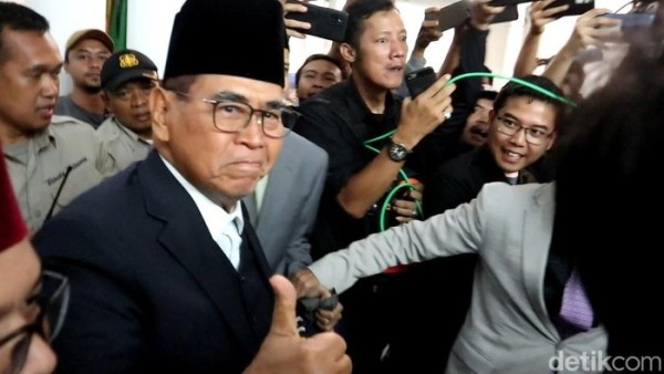 Panji Gumilang Diduga Korupsi Dana BOS-Zakat, Pengacara Bilang Begini