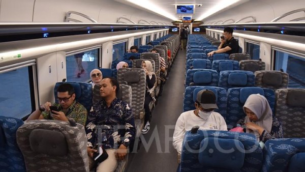 Kereta Whoosh Mengimbau Penumpang Bersiap 30 Menit Sebelum Keberangkatan