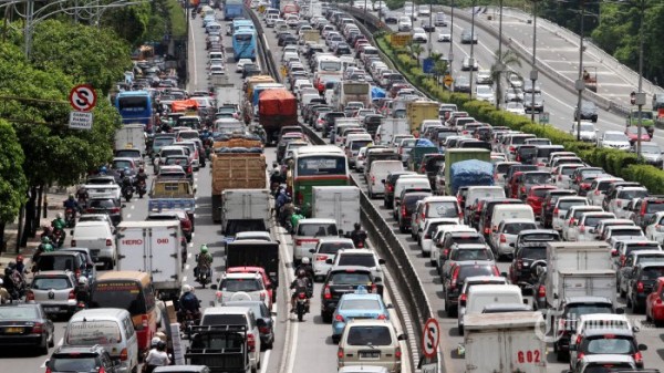 Puluhan Ribu Kendaraan Telah Kembali ke Jakarta