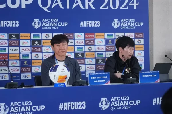 Penerjemah Shin Tae-yong Sentil Wasit dan Heran Timnas Indonesia U-23 Diajak Jalan-jalan Sopir Bus