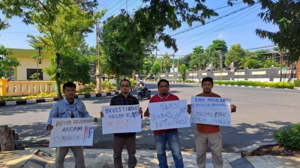 Jurnalis di Tuban Tolak RUU Penyiaran yang Mengancam Kemerdekaan Pers