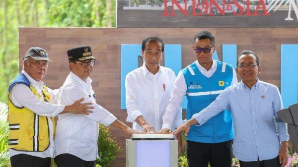 Presiden Jokowi Tandai Pembangunan PLN, Pusat Ekosistem Transisi Energi di Jantung IKN