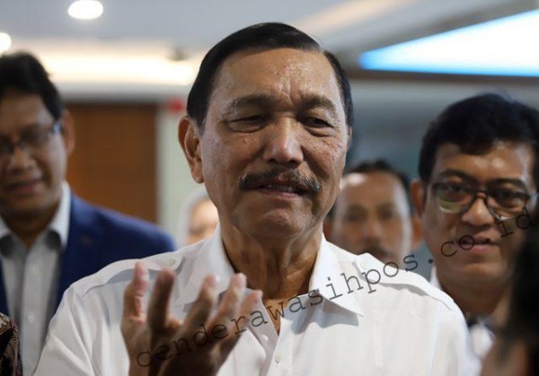 Luhut: Pembelian Pertalite Dibatasi Mulai 17 Agustus