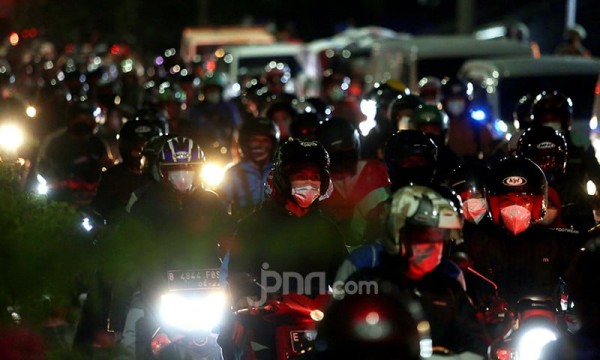 Warga Bogor Keluhkan Pasar Tumpah di Jalan Merdeka, Macet dan Bau Sampah