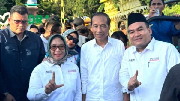 Jokowi Endorse Cabup Cawabup Blora Petahana, Beri Pesan Khusus Ini