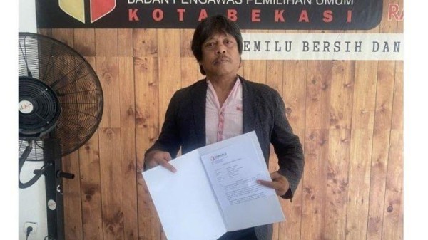 Relawan Tri Adhianto Dilaporkan ke Bawaslu Kota Bekasi, Diduga Bagikan Uang Jelang Pencoblosan