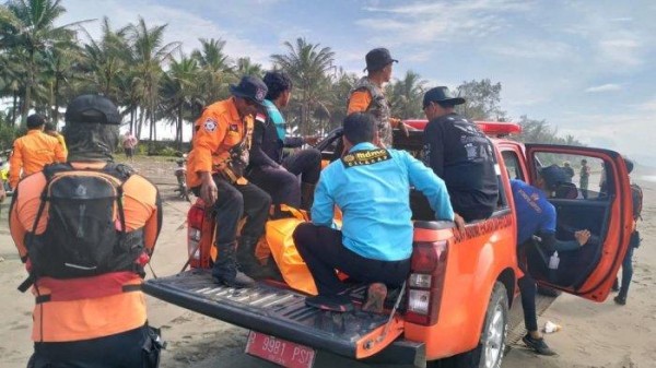 Hilang saat Tebar Jaring Ikan di Pantai Widarapayung, Nelayan Cilacap Ditemukan Tewas di Kenari