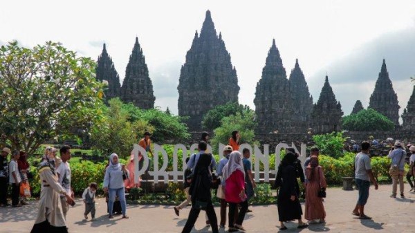 Antisipasi Cuaca Buruk saat Libur Nataru, Pengelola Candi Prambanan Tambah Penangkal Petir