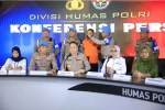 Mantan Kapolres Ngada AKBP Fajar Widyadharma Ditetapkan Tersangka, Ini Penampakannya saat Pakai Baju Tahanan