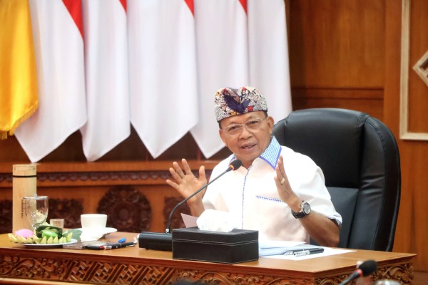 Koster Ultimatum Produsen AMDK, Ancam Cabut Izin yang Nekat Melanggar