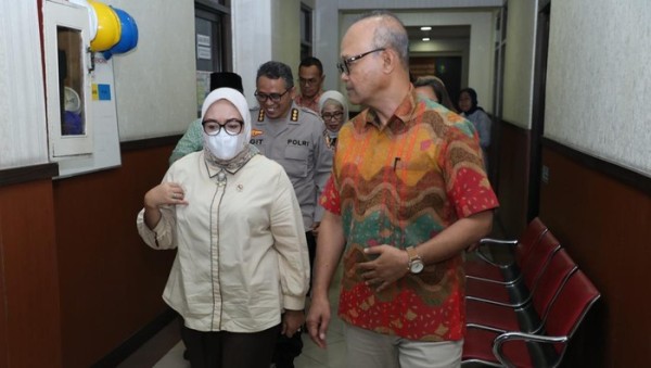 Kondisi Mengenaskan Bocah Disiksa Ortu di Jaksel, Berat 11 Kg-Lubang di Dagu