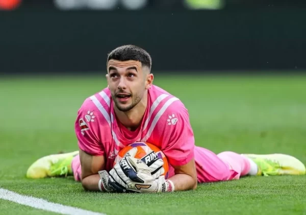 Joan Garcia Gabung Barcelona dari Espanyol, Kontrak 6 Musim Senilai Rp470 Miliar