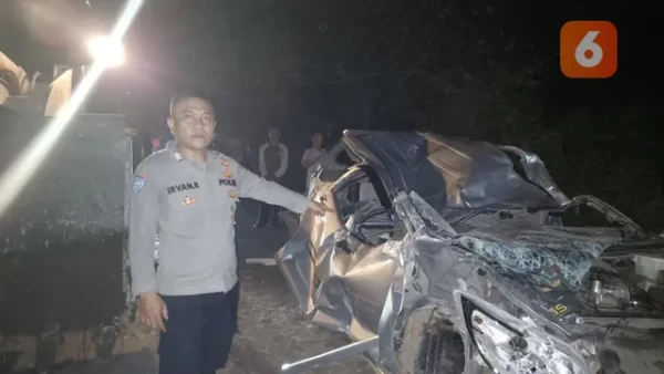 Jalan Rusak Memakan Korban di Sukabumi Tragedi Terios Tertimpa Fuso 