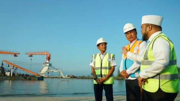 Gubernur Bengkulu Helmi Hasan Tinjau Pengerukan Alur Pulau Baai: Menurut Janji Sudah Selesai