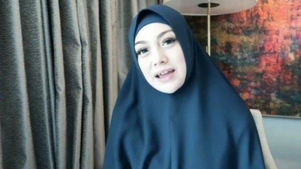 Celine Evangelista Syok Anaknya Utang di Kantin Sekolah, Awalnya Dikira Gratis: Dengan Polosnya